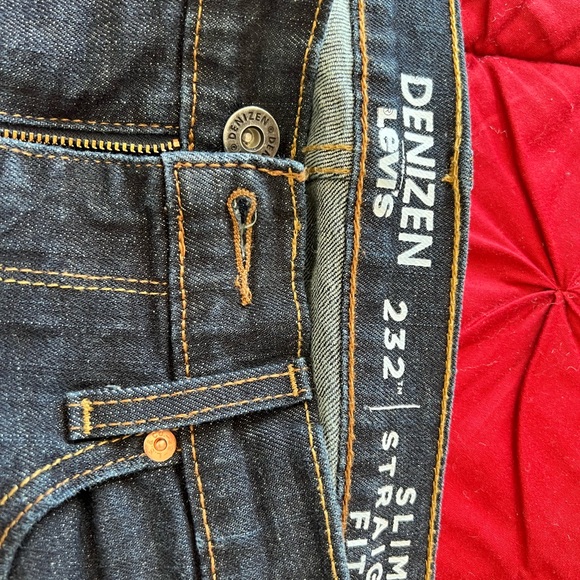Levi’s Denizen - Picture 3 of 5